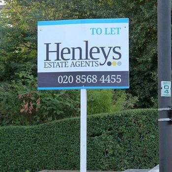 Landscape estate agent board - Henleys