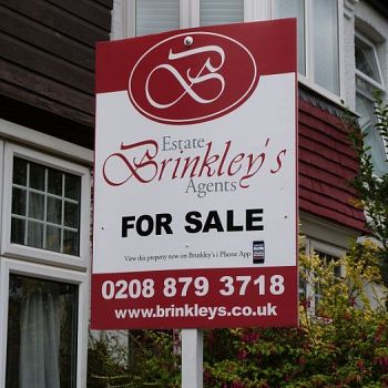 Portrait estate agent board - Brinkleys